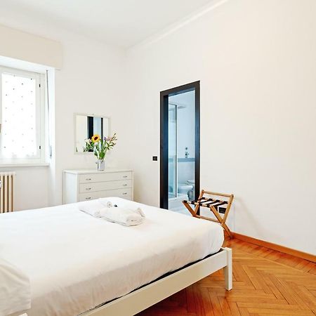 S. Maria Valle Central Roomy Flat Milán Exterior foto