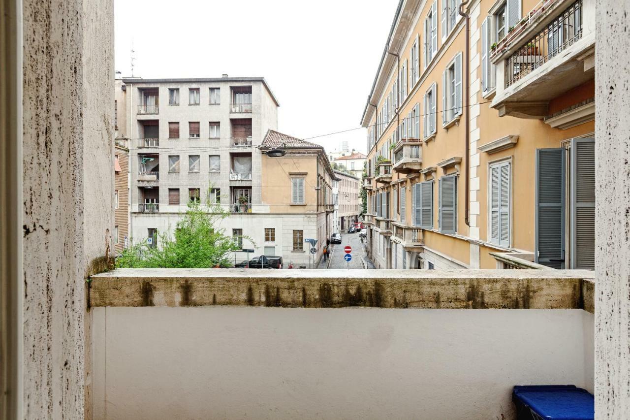 S. Maria Valle Central Roomy Flat Milán Exterior foto